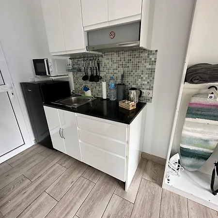 Adorable Urban Apartment