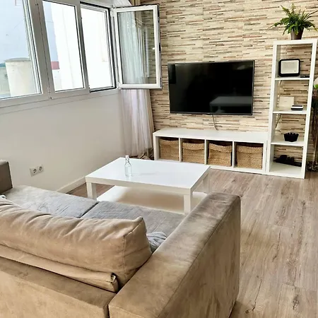 Adorable Urban Apartment